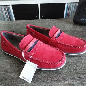 * NEW * Geox Respira suede shoes - 10 US